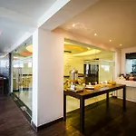 Hotel Grand Godwin Near New Delhi Railway Stn Offers Free Airport Pick-Up