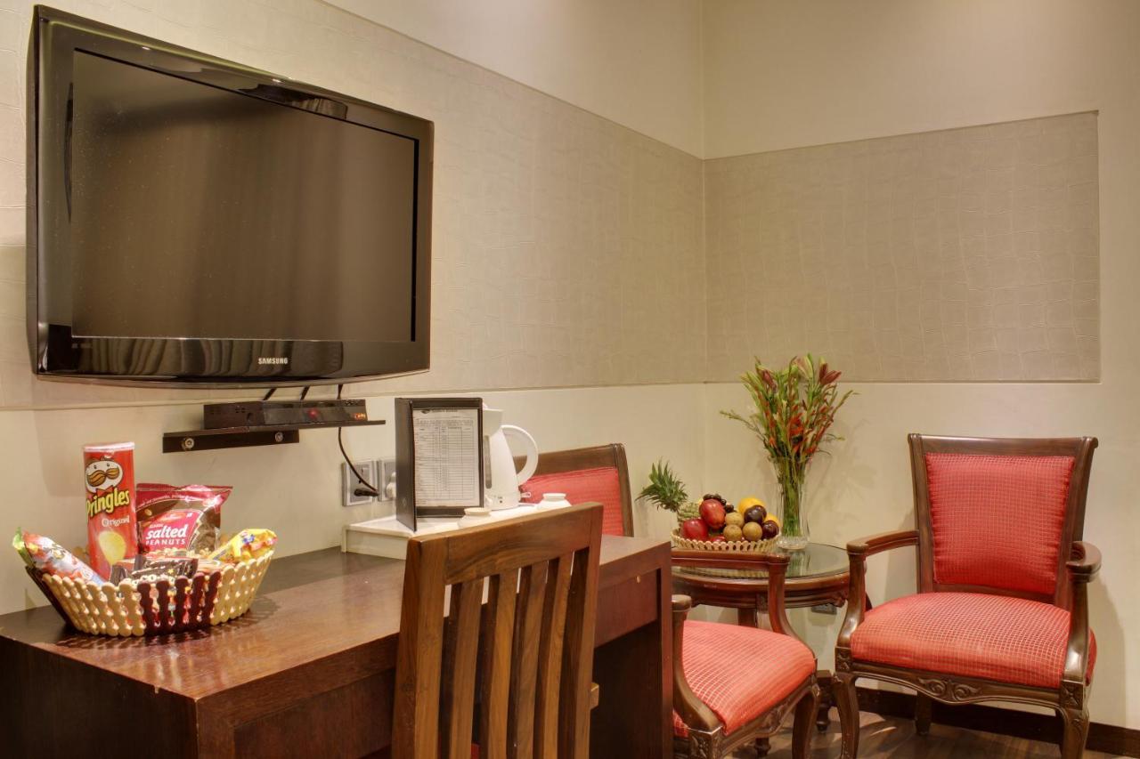 Hotel Grand Godwin Near New Delhi Railway Stn Offers Free Airport Pick-Up New Delhi
