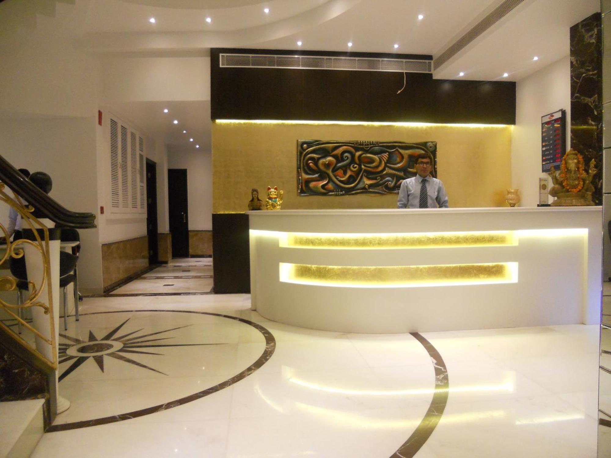 Hotel Grand Godwin Near New Delhi Railway Stn Offers Free Airport Pick-Up